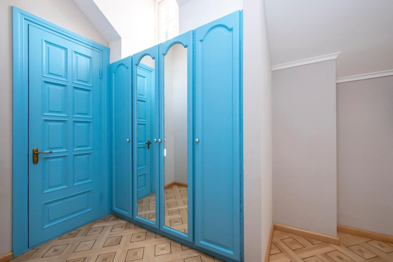 Hotel Solo Тбилиси Экстерьер фото