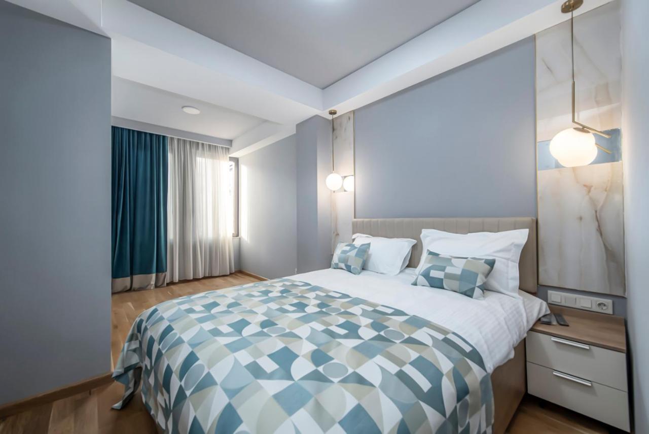 Hotel Solo Тбилиси Экстерьер фото