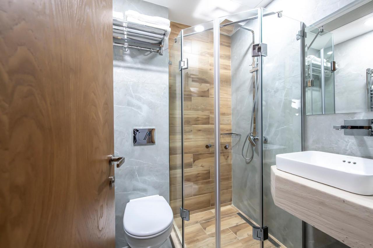 Hotel Solo Тбилиси Экстерьер фото